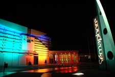 Sémaphore, centre de rencontre et de culture, de nuit - JPEG - 52.6 ko