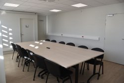 Salle de réunion - JPEG - 81.3 ko